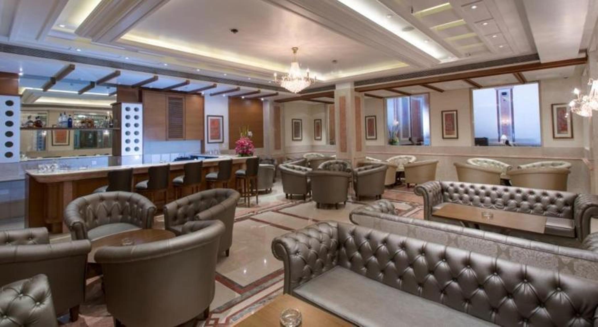 Royal Tulip Navi Mumbai Hotel Exterior photo